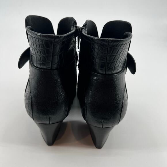 Baretraps Lane Block Heel Bootie black crocodile side zip basic boot size 6.5 - Picture 6 of 9